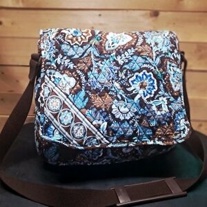 Floral Quilted Shoulder Bag